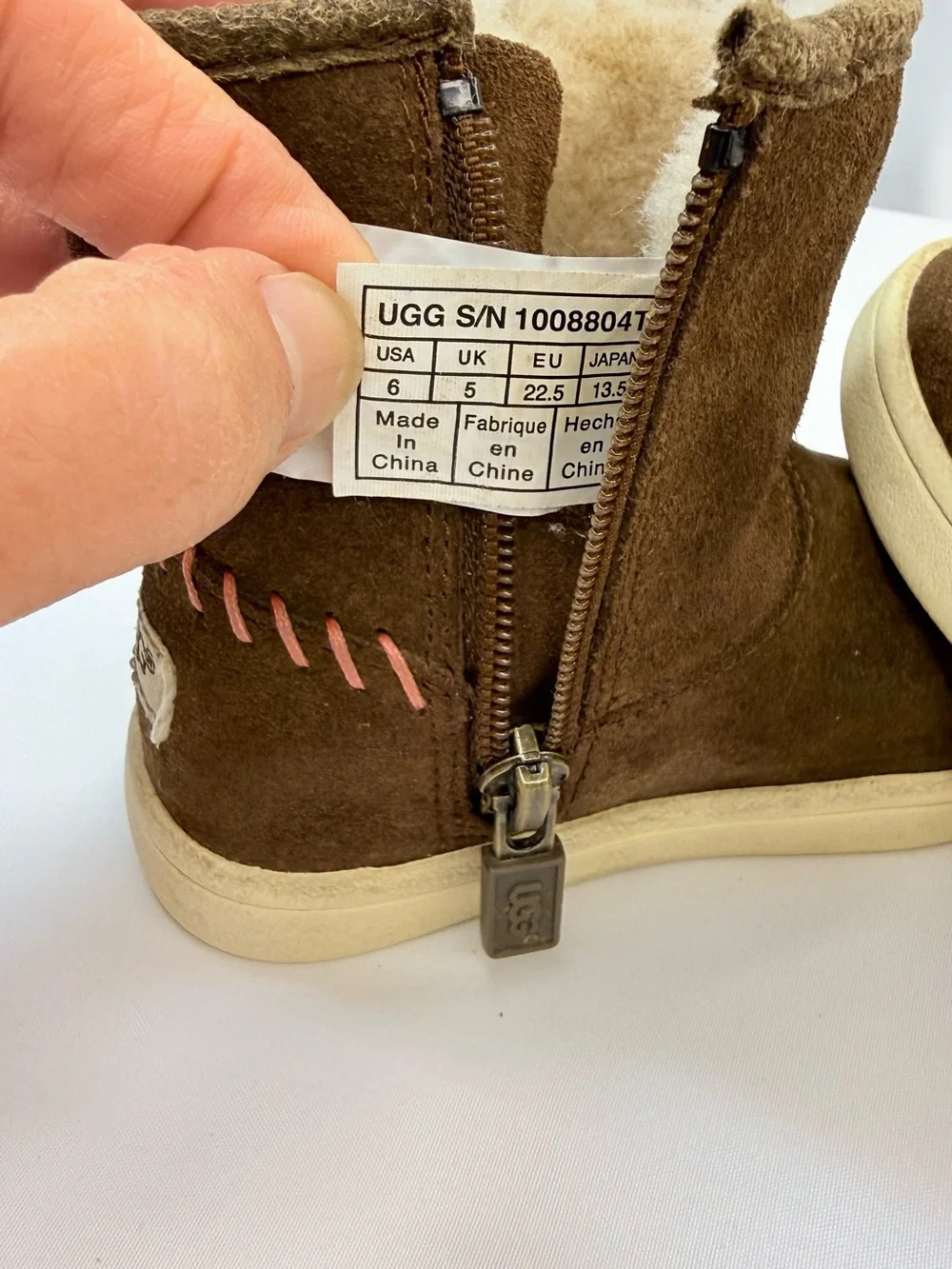 UGG Rye Kids (Toddler) Boots in Toast/Chocolate Brown Suede w/ Side-Zip VGUC